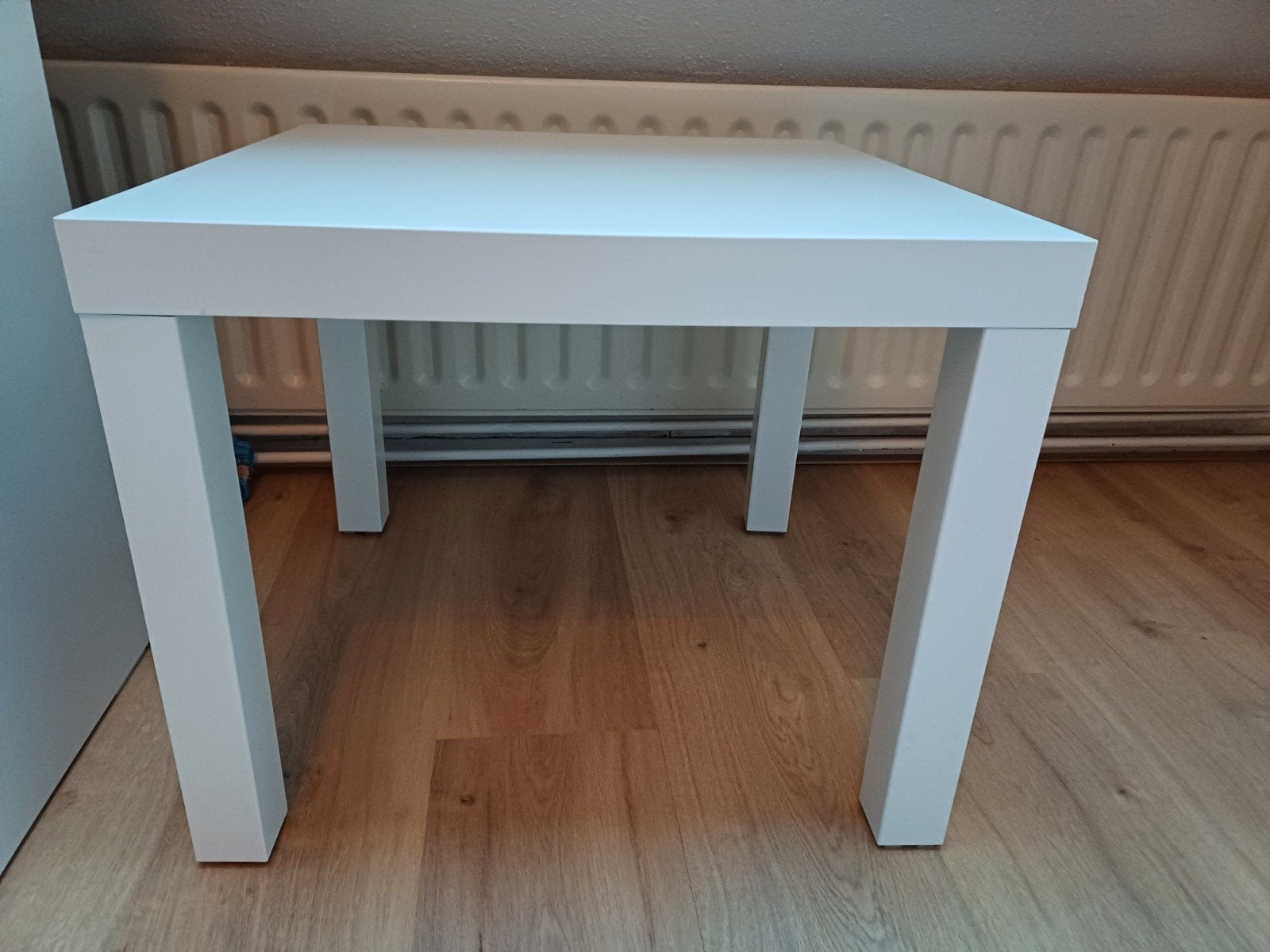 2 Ikea bijzettafels wit LACK, Huis en Inrichting, Ophalen, Overige materialen, Gebruikt, 50 tot 100 cm