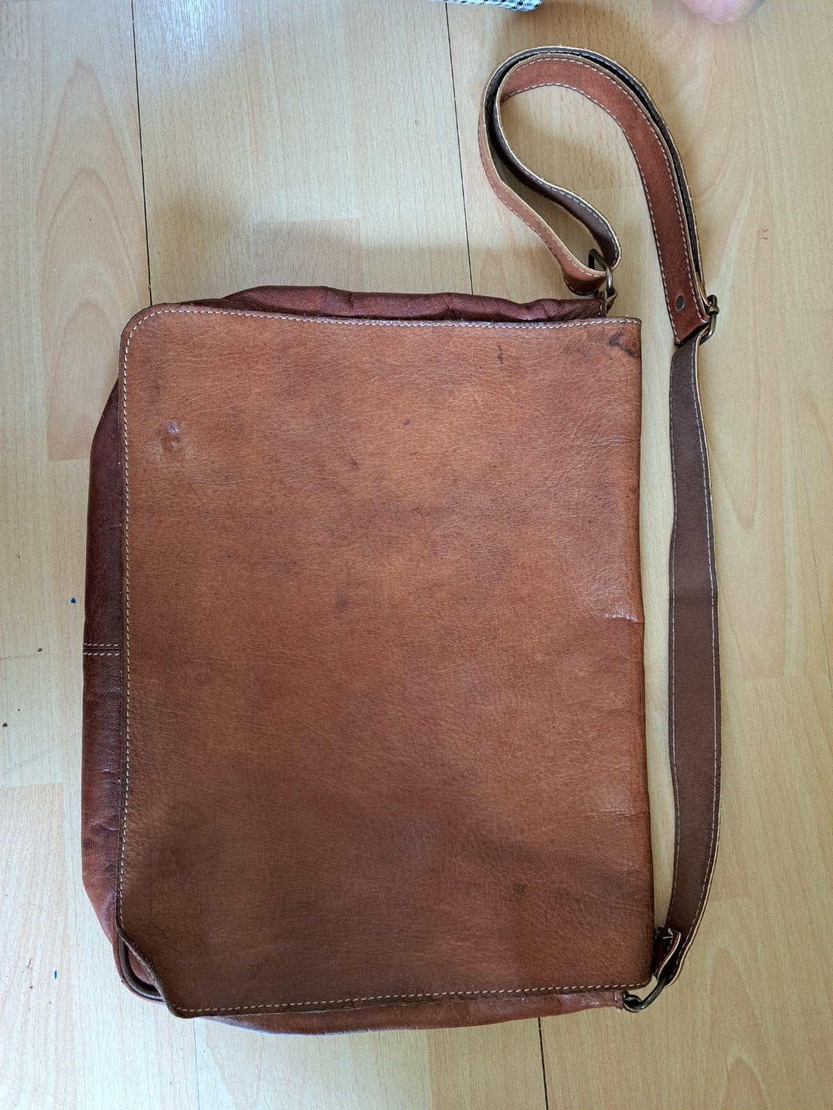 Bruine echt leren schoudertas / laptoptas, Ophalen of Verzenden, Bruin, Leer