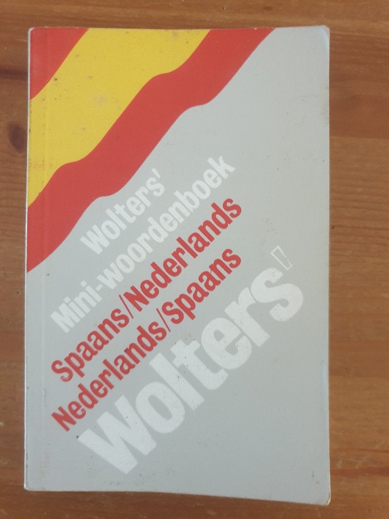 Wolters woordenboek nl- spaans, spaans - nl, Ophalen of Verzenden, Gelezen, Van Dale