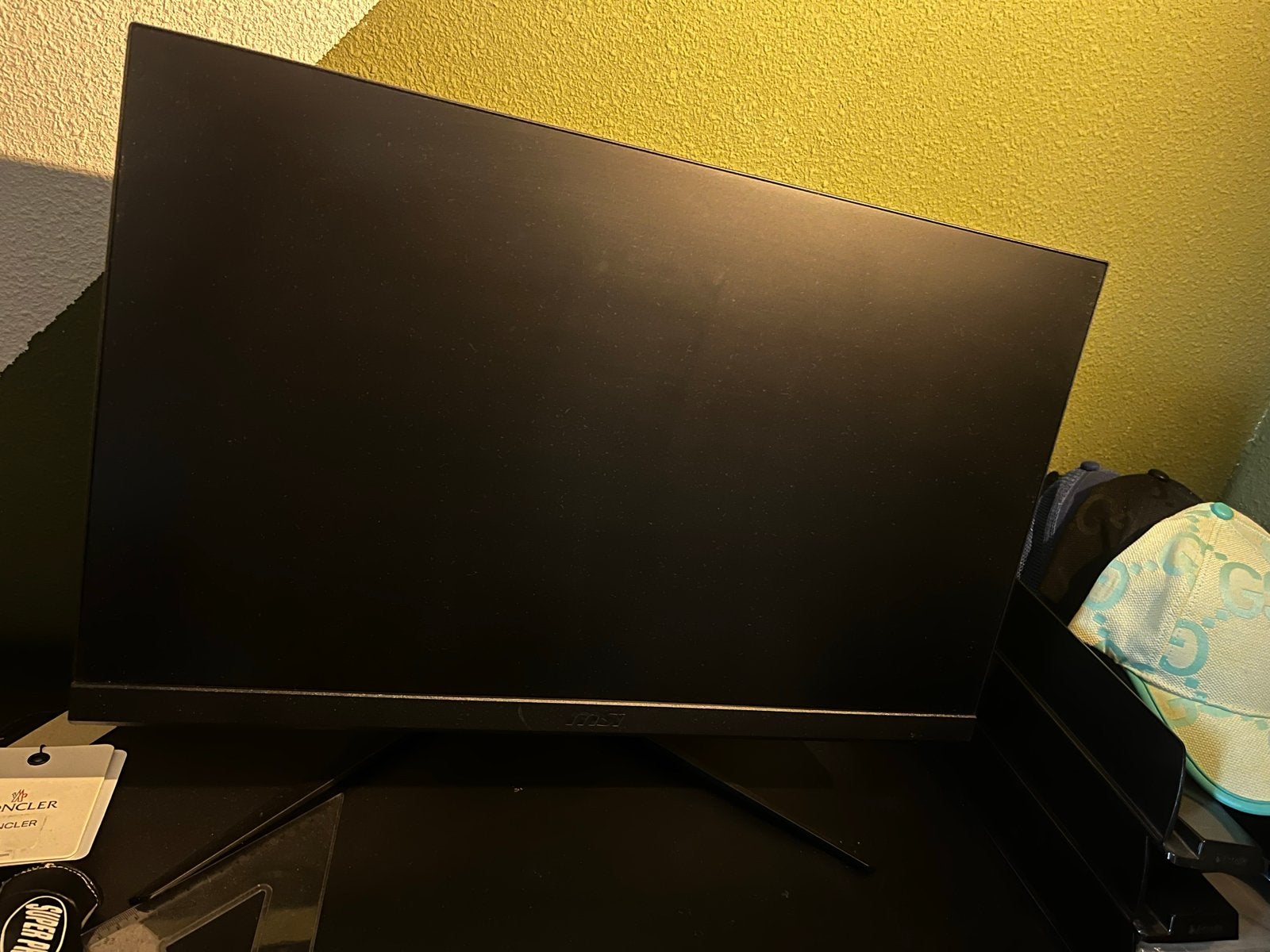 MSI Optix G24C4 Gaming Monitor - Zo goed als nieuw, Computers en Software, Gaming, HDMI, 101 t/m 150 Hz, Curved