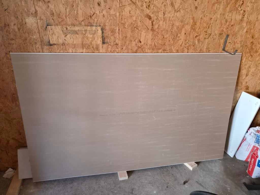Nieuwe gipsplaat - Ideaal voor wanden en plafonds, Doe-het-zelf en Verbouw, Platen en Panelen, Ophalen, Nieuw, Overige materialen