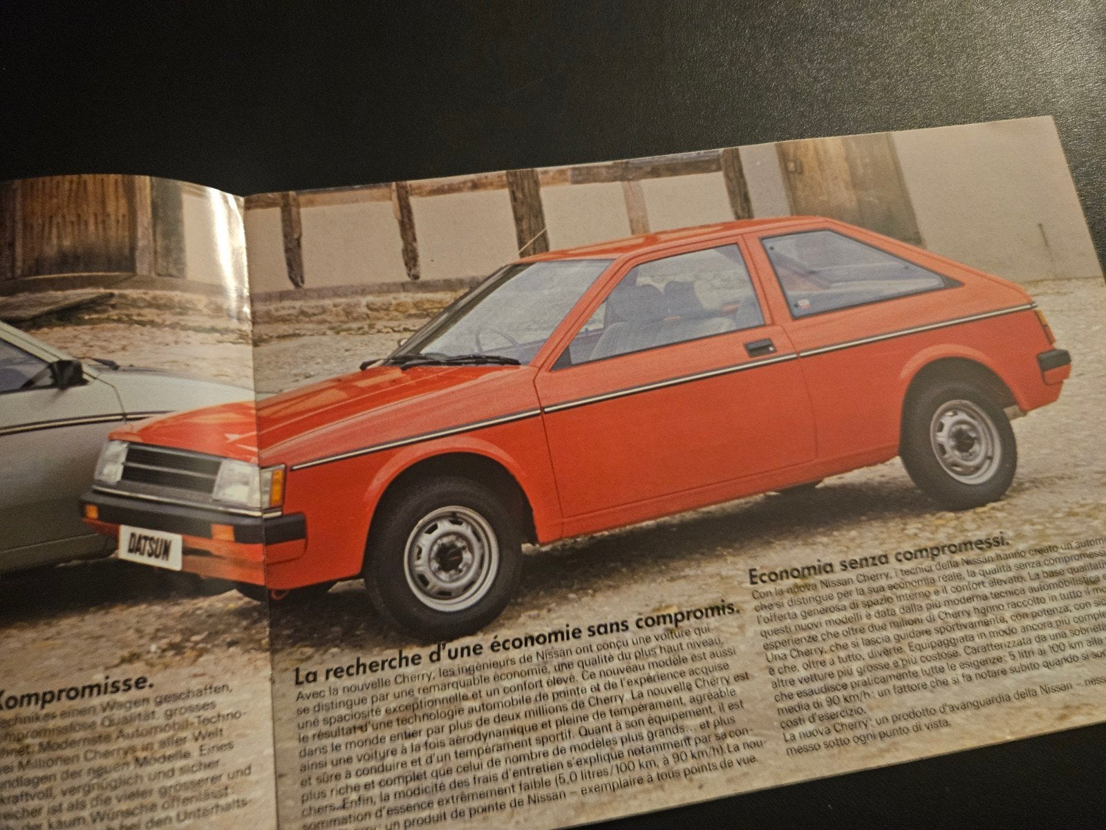 Brochure Nissan Cherry 1983, Ophalen of Verzenden, Zo goed als nieuw, Nissan