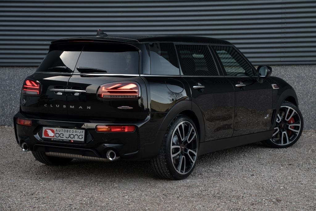 MINI Clubman JCW ALL4 306PK | NL Auto | full option | Pano |, 1525 kg, Gebruikt, 4 cilinders, Automatische klimaatregeling