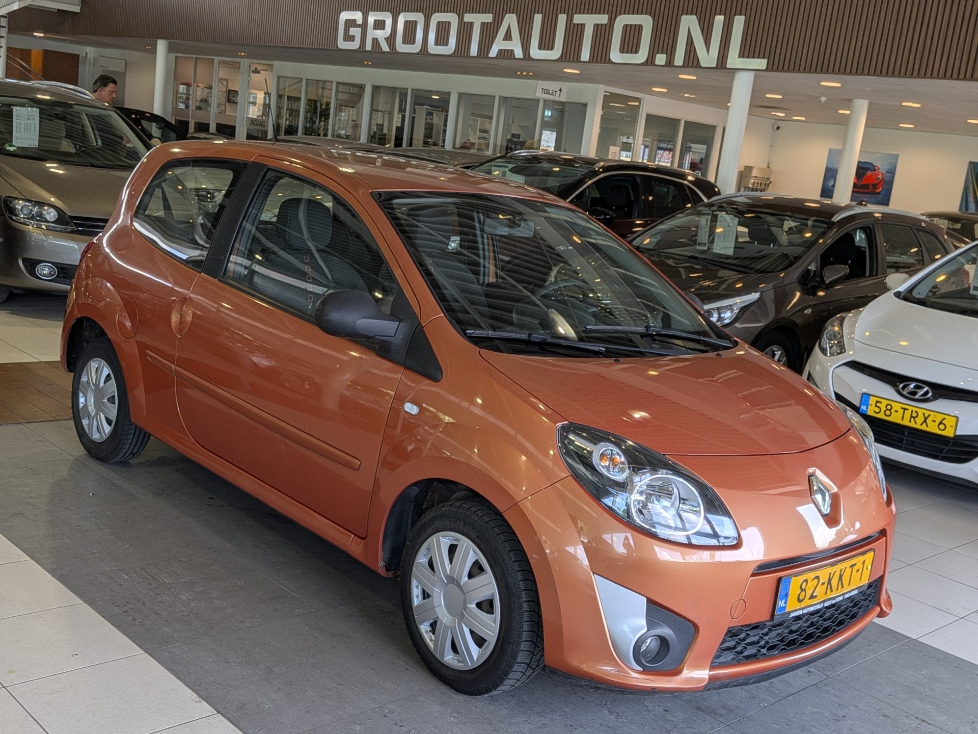 Renault Twingo 1.2 Dynamique Airco, Trekhaak, Stuurbekrachti, Voorwielaandrijving, Gebruikt, 31 €/maand, Origineel Nederlands