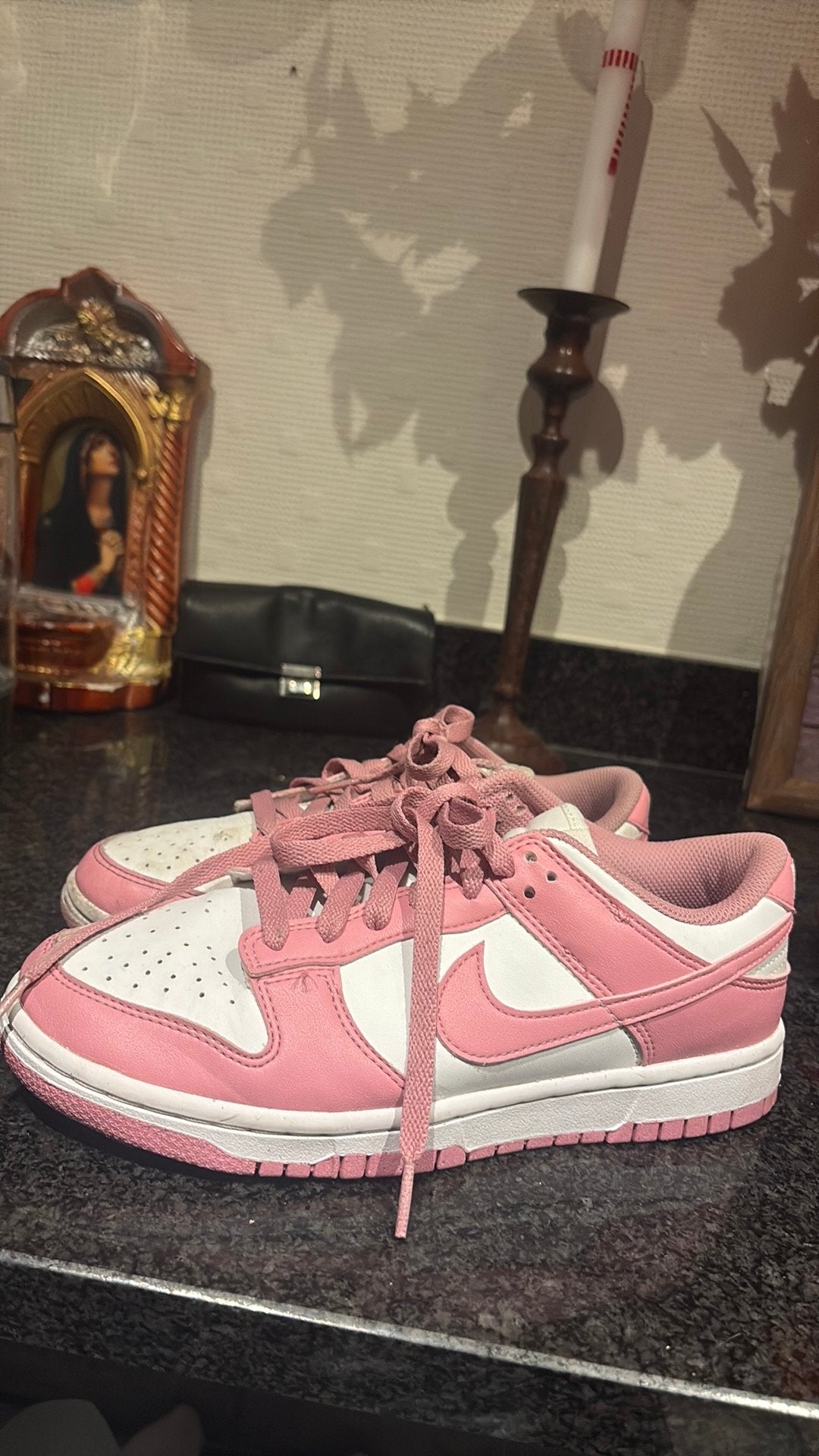 Licht roze nike schoenen, Ophalen of Verzenden, Zo goed als nieuw, Roze, Sneakers of Gympen