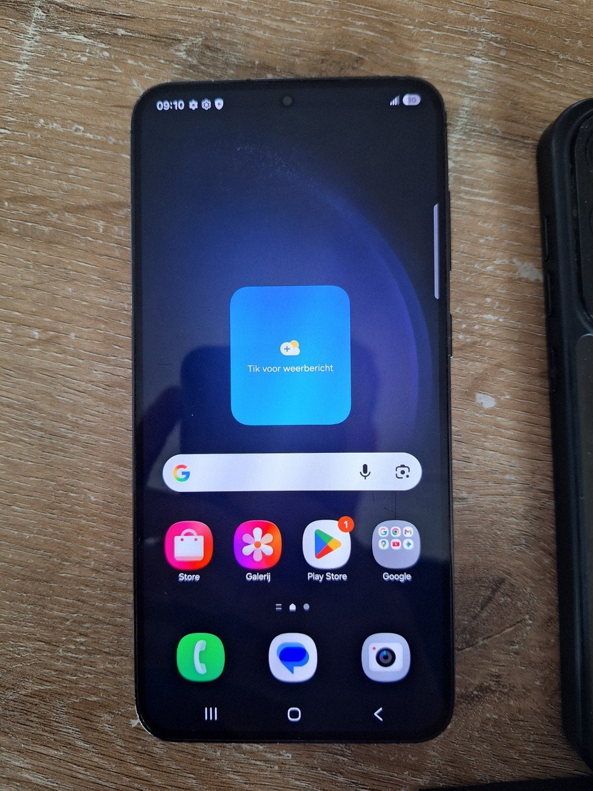 Foto 4 van Samsung Galaxy S23+ 256GB Zwart compleet+ lader & 2 hoesjes