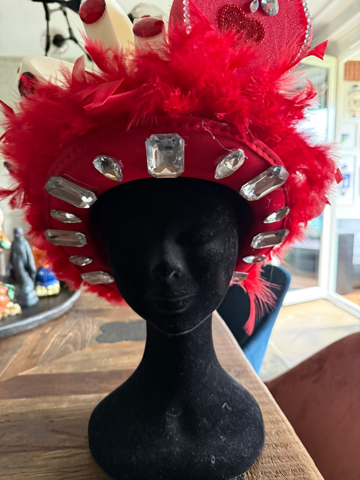 Foam hoed / pruiken, Kleding | Dames, Ophalen of Verzenden, Zo goed als nieuw, Carnaval