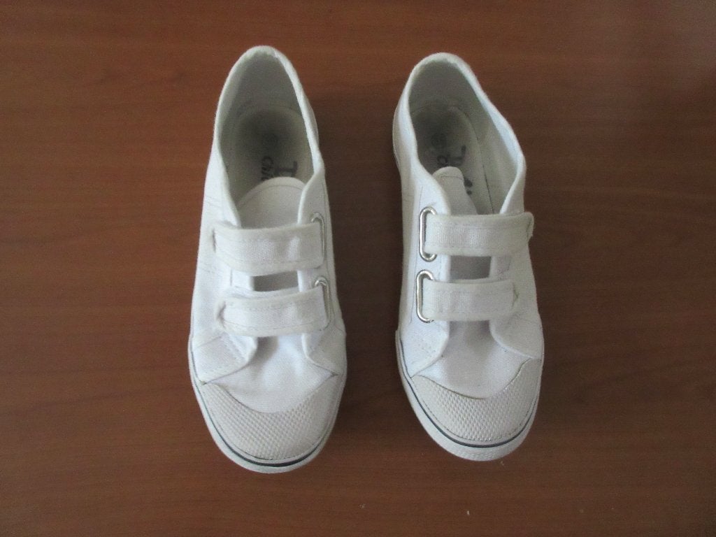 In maat 35 gymschoenen merk Chicane, Chicane, Ophalen of Verzenden, Zo goed als nieuw, Jongen of Meisje
