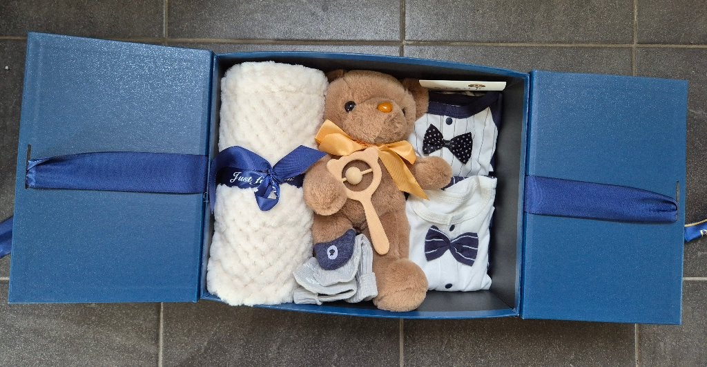 Prachtig nieuw kraam cadeau box  voor een jongentje, Ophalen of Verzenden, Nieuw, Overige maten