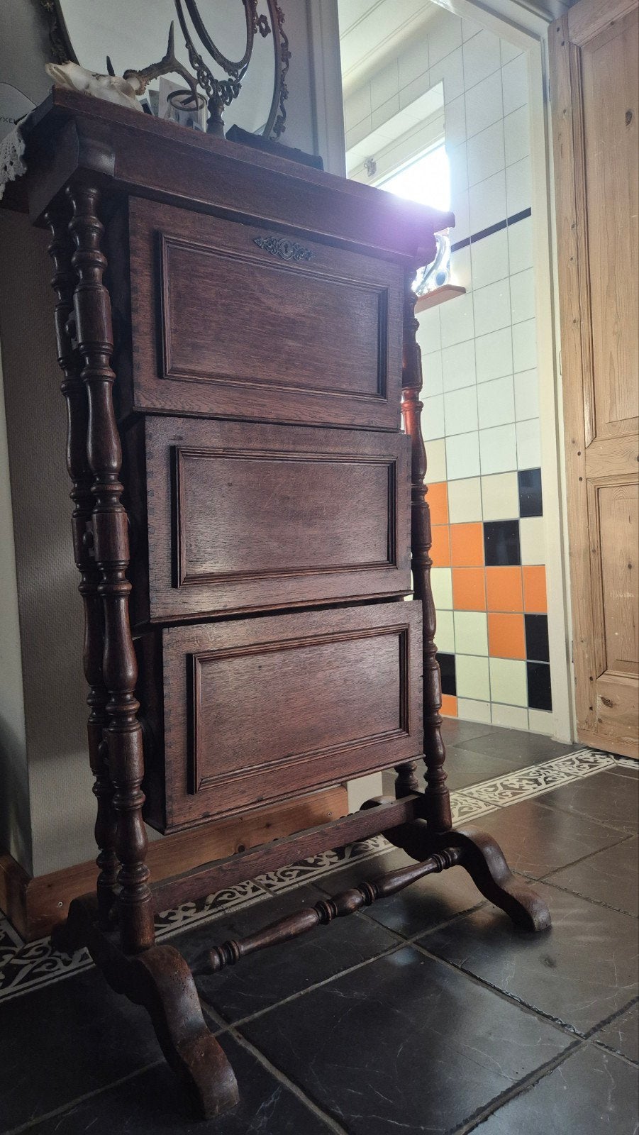 Antieke houten krantenbak/tijdschriftenrek, Antiek en Kunst, Ophalen