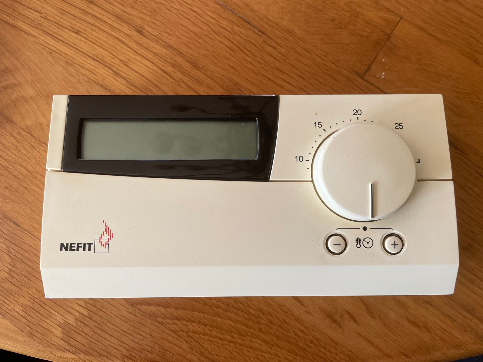 NEFIT verwarming thermostaat., Ophalen of Verzenden, Zo goed als nieuw