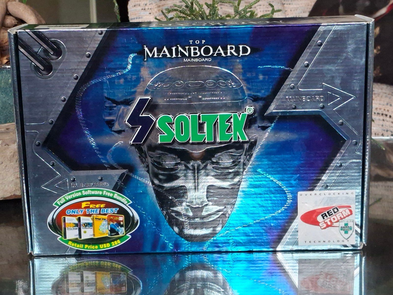 Soltek lege doos top mainboard - moederbord, Computers en Software, Moederborden, Ophalen of Verzenden, Gebruikt