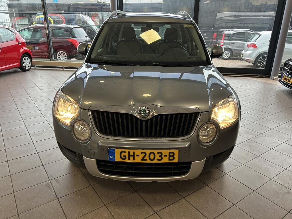 Skoda Yeti 1.2 TSI Ambition AUTOMAAT NW APK BJ 2013 !, Auto's, Skoda, Euro 5, 15 km/l, Gebruikt, 680 kg