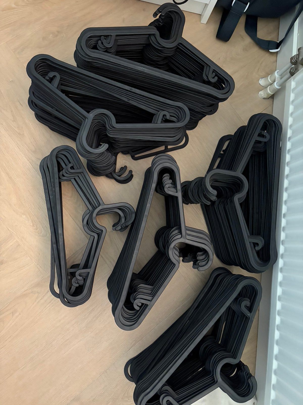 Ikea Spruttig kledinghangers, Ophalen of Verzenden, Zo goed als nieuw, Kunststof, Kinderen en Volwassenen