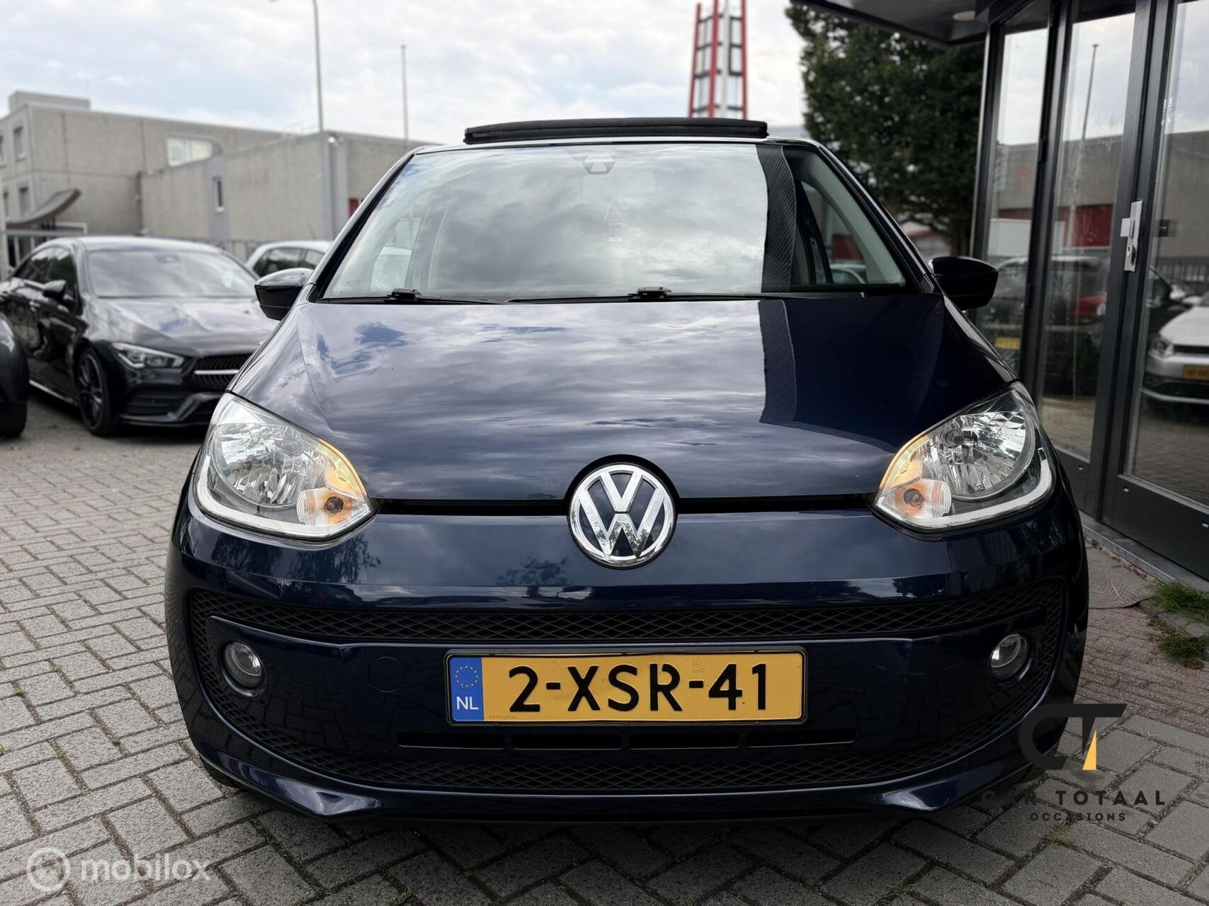 Volkswagen Up! 1.0 high up! BlueMotion|PANO|AIRCO|NAVI|APK|, Auto's, Voorwielaandrijving, Euro 5, Up!, CNG (Aardgas)