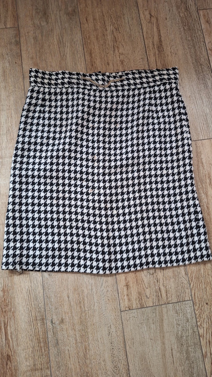 Zwart-wit pied-de-poule rokje met kettingdetail, Kleding | Dames, Zwart, Ophalen of Verzenden, Maat 34 (XS) of kleiner, Boven de knie
