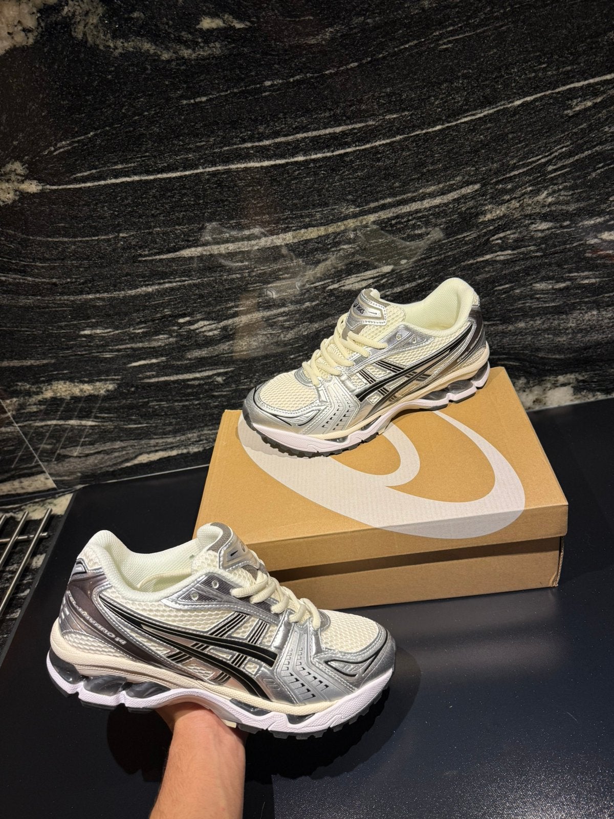Asics Gel-Kayano 14 - Cream Black, Beige, Nieuw, Ophalen of Verzenden, Sneakers of Gympen