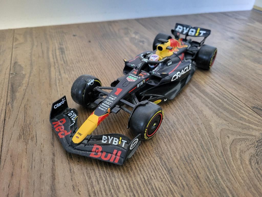 Burago F1 RB18  Max verstappen 1:24, Ophalen of Verzenden, Nieuw, Auto, Bburago