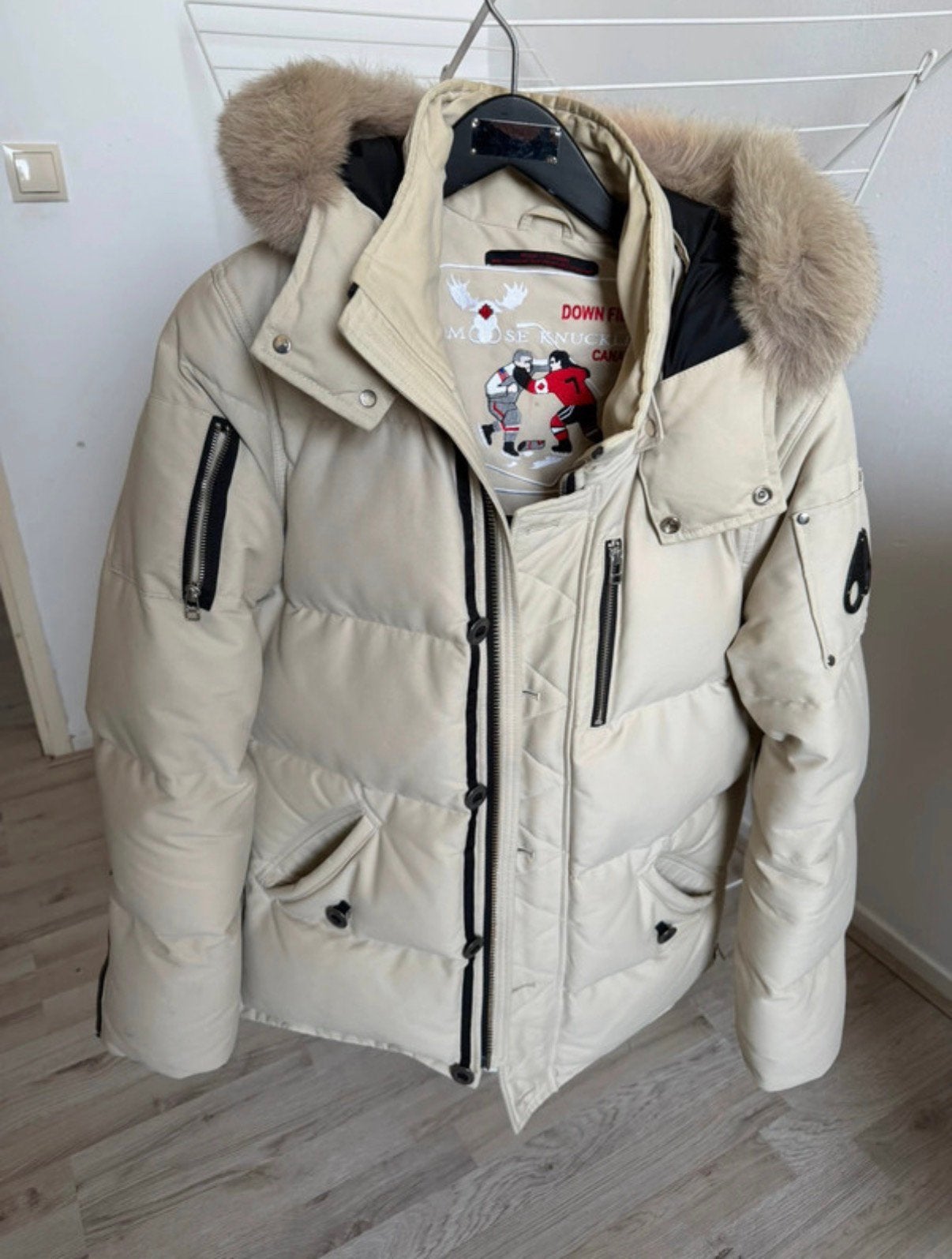 Moose Knuckles winterjas heren Maat M, Kleding | Dames, Jassen | Winter, Ophalen of Verzenden, Zo goed als nieuw, Wit