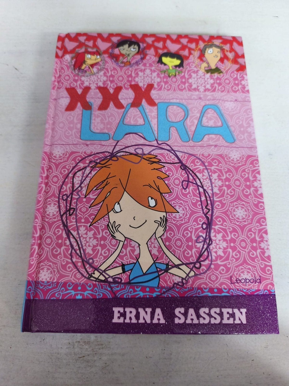 xxx lara en prima ballerina, Ophalen, Zo goed als nieuw, Erna sassen en vivian den Hollander, Fictie