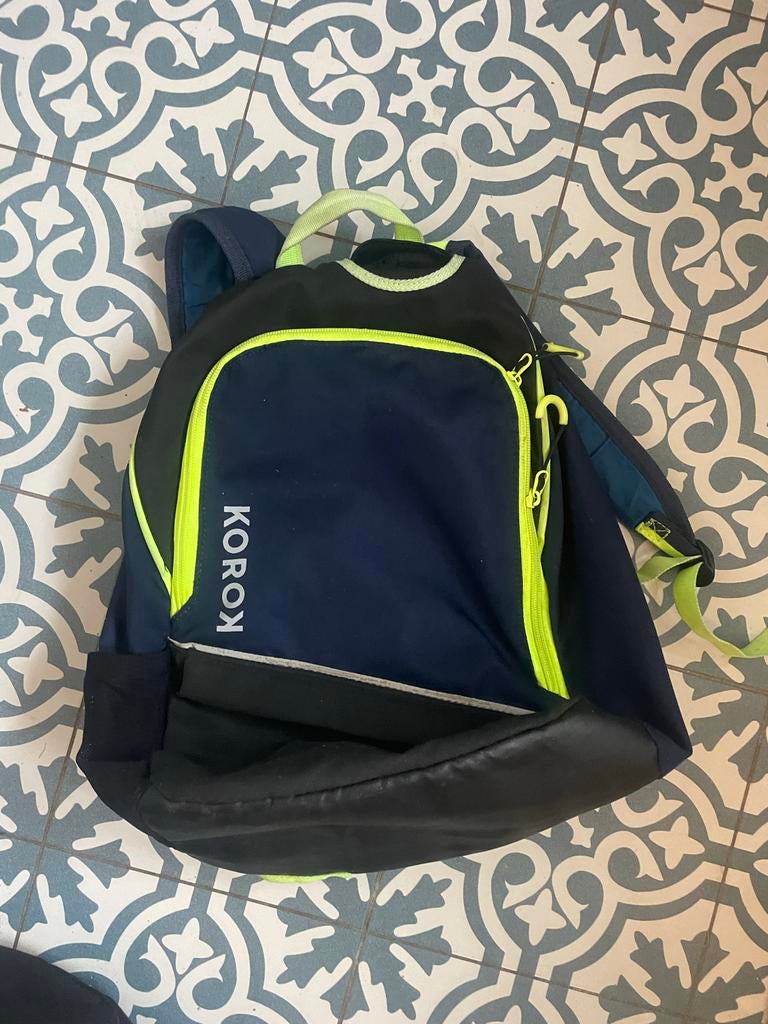 Korok hockeytas donkerblauw met neongeel, Sport en Fitness, Hockey, Ophalen of Verzenden, Gebruikt, Tas