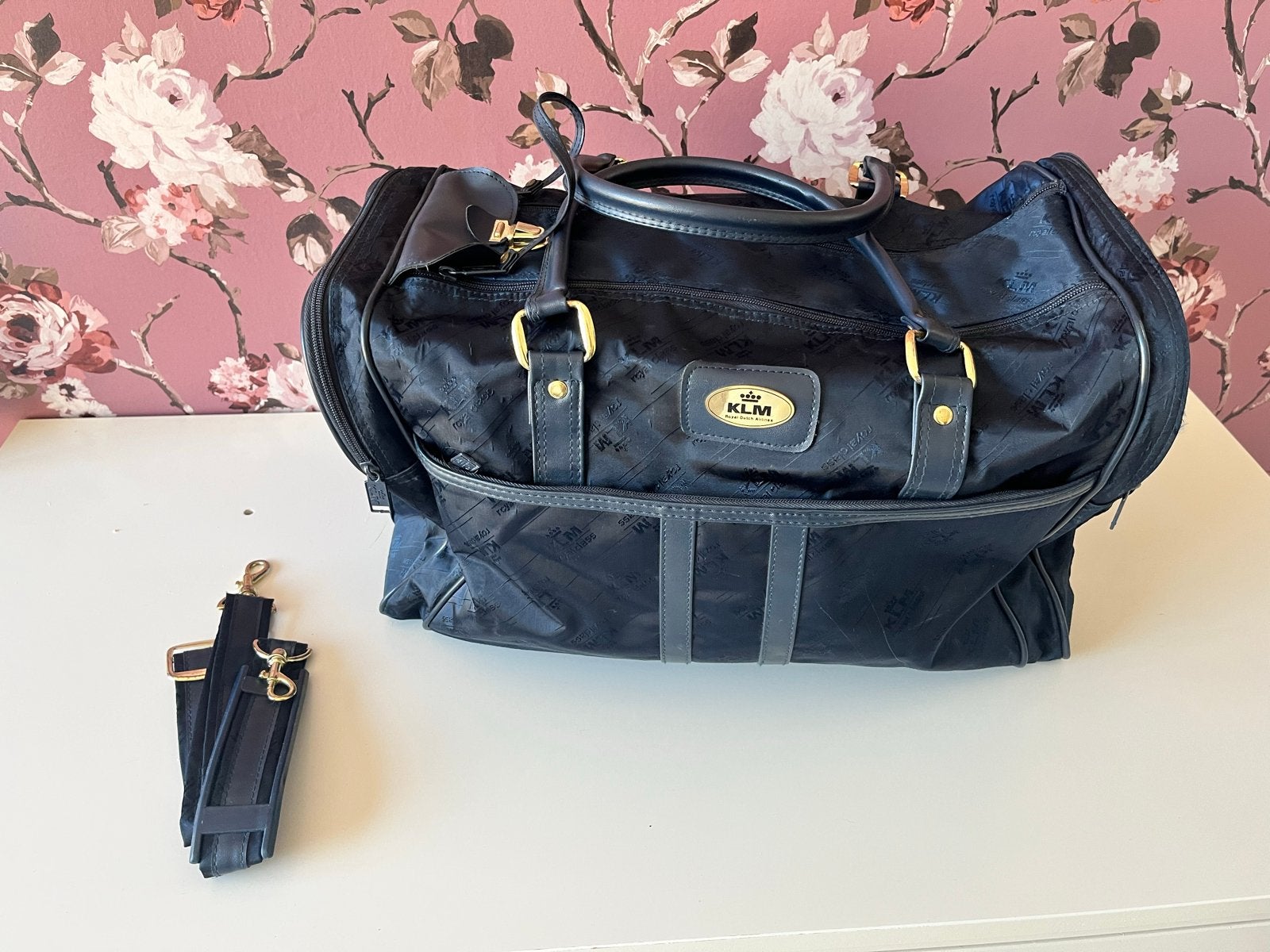 KLM Royal Dutch Airlines reistas - donkerblauw, Gebruikt, 20 tot 30 cm, Zwart, Ophalen of Verzenden