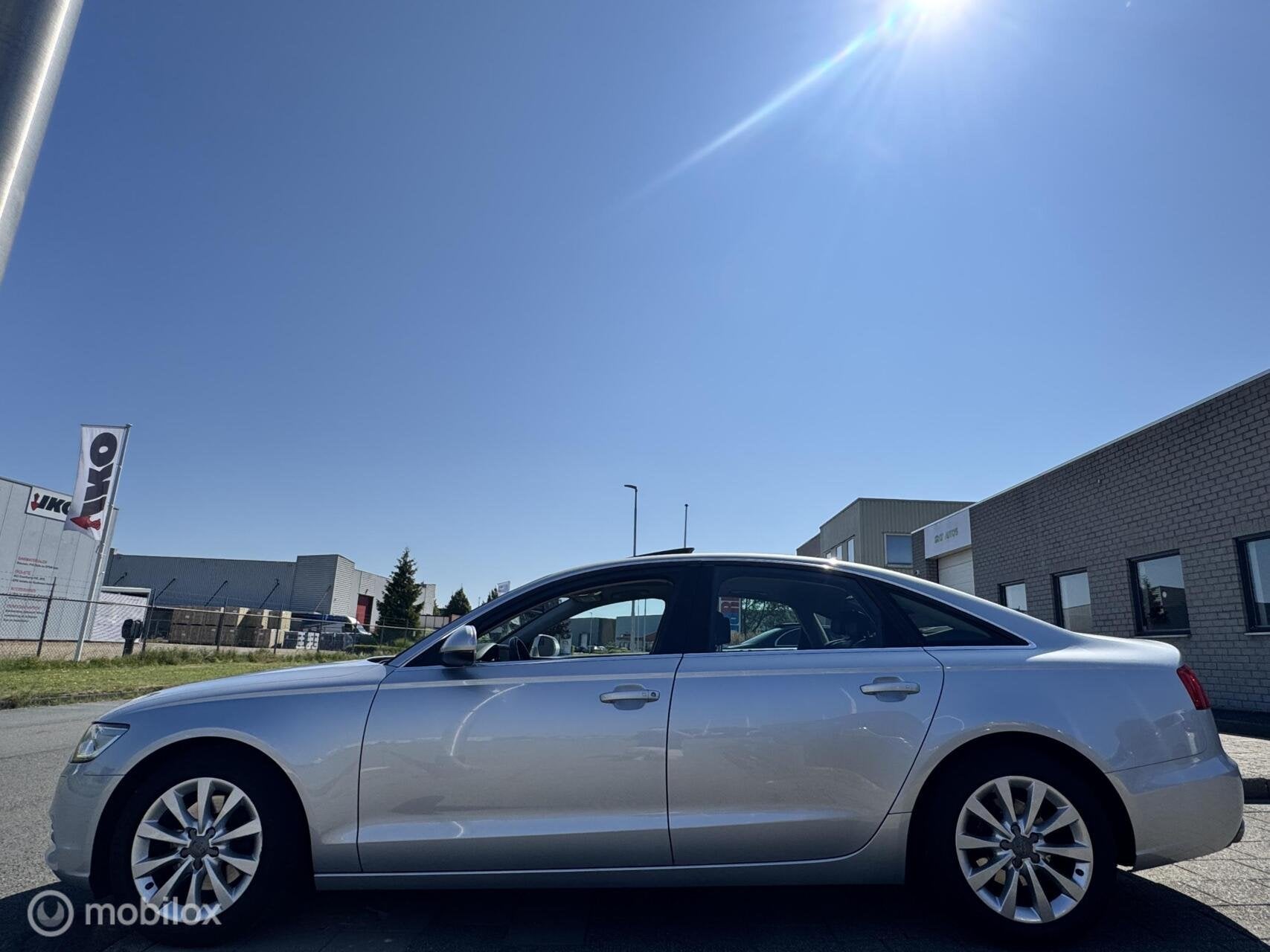 Audi A6 Limousine 3.0 TDI quattro Business Edition|Dak Leder, Auto's, Audi, Automaat, Euro 5, 1800 kg, 197 €/maand