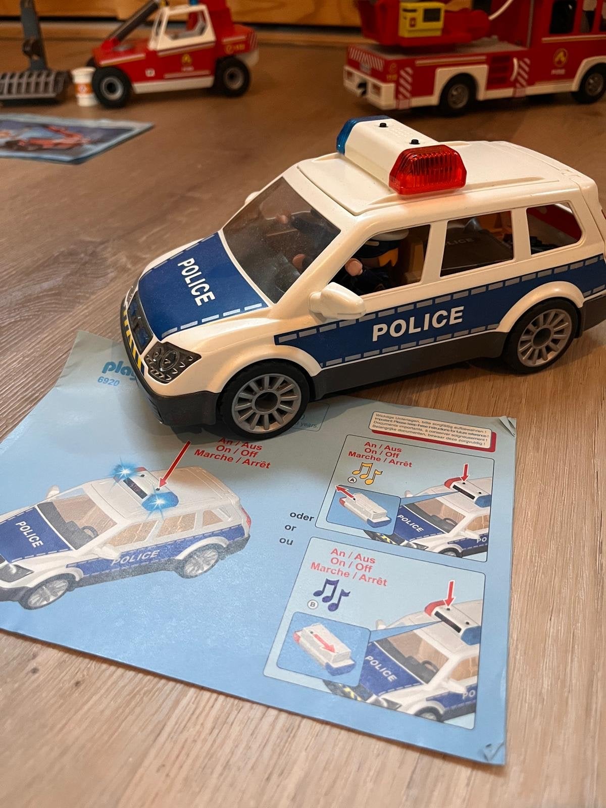 Playmobil Politieauto met licht en geluid (6920), Ophalen of Verzenden, Zo goed als nieuw