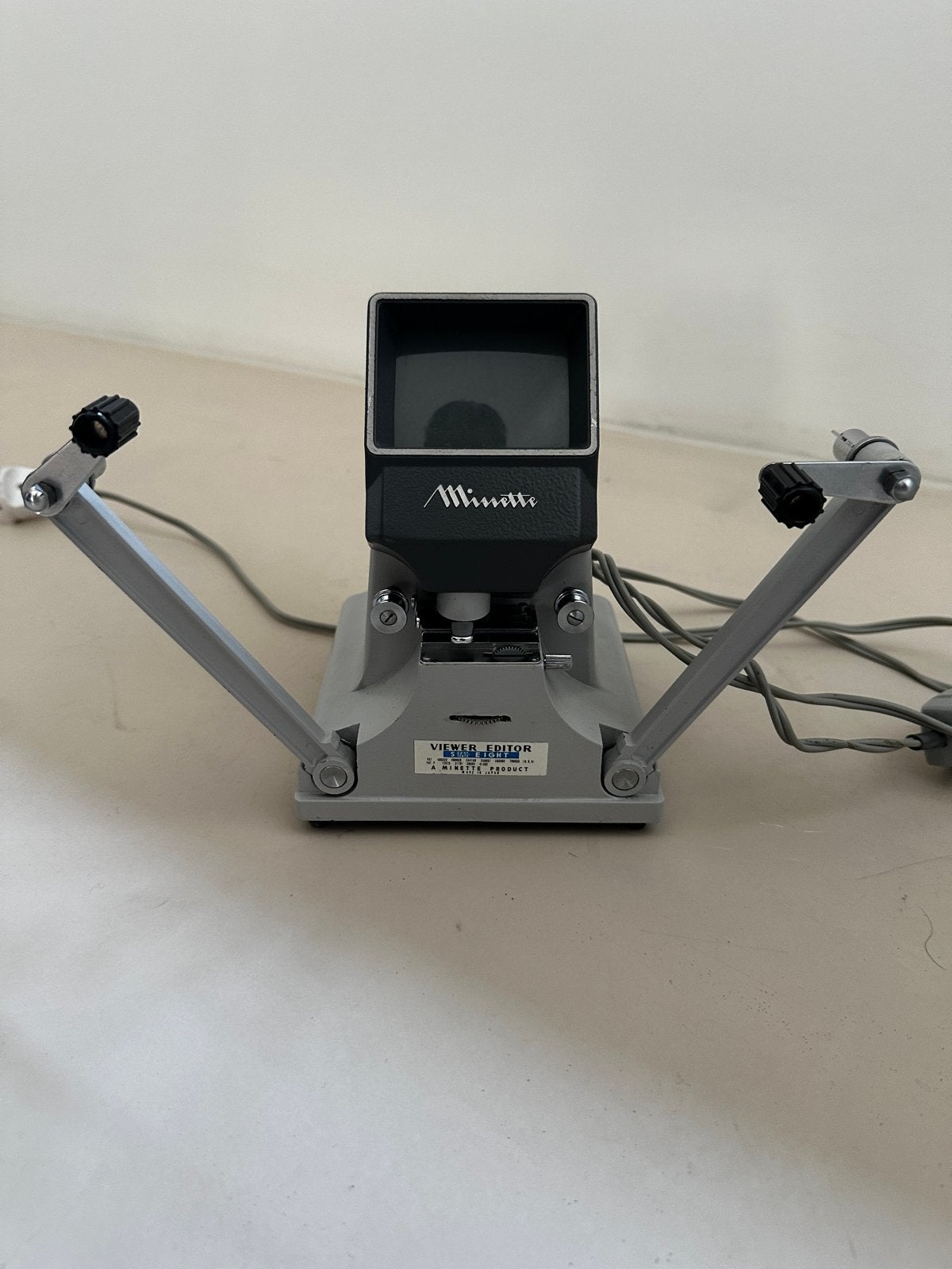 Minette Viewer Editor eight - Filmkijker/Filmeditor, Ophalen, Gebruikt, Met scherm