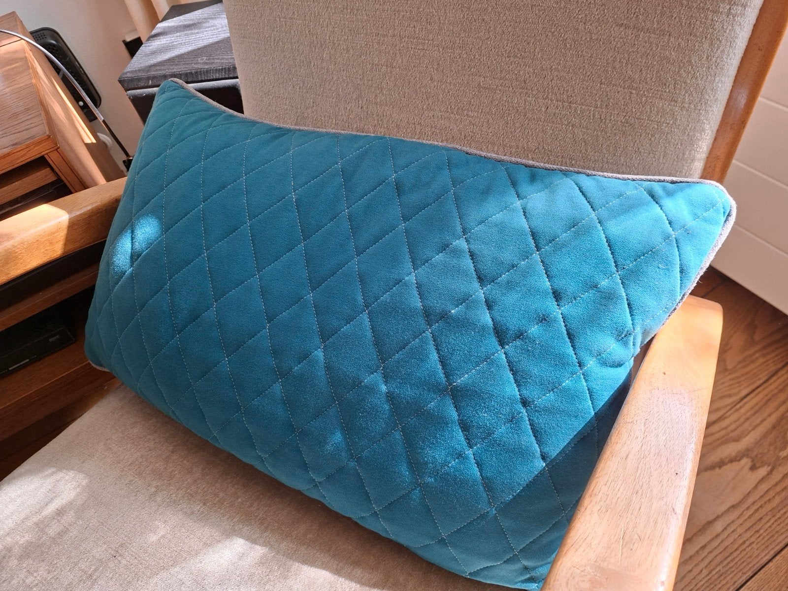 Zitkussen gevoerd, petrolblauw, 58x30 cm, Blauw, Ophalen of Verzenden, Zo goed als nieuw, Rechthoekig