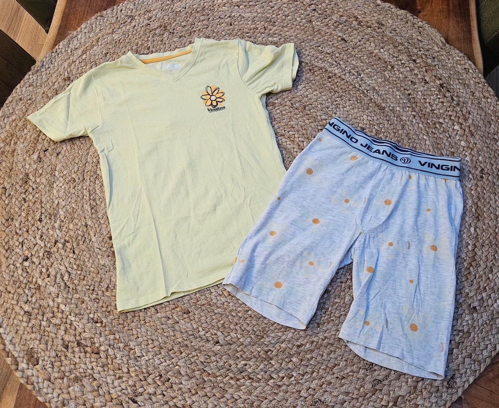 2 delige zomer pyama Vingino maat 122/128, Nacht- of Onderkleding, Ophalen of Verzenden, Zo goed als nieuw, Vingino