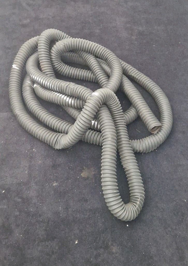 Uitlaatgas afvoerslang - ca. 15 meter, Doe-het-zelf en Verbouw, Ophalen of Verzenden, Gebruikt, Afzuiger