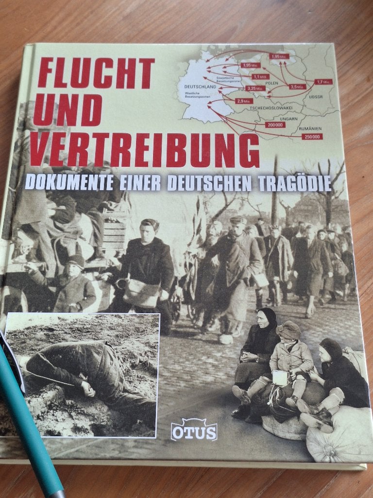 Flucht und Vertreibung: Dokumente einer deutschen Tragödie, Ophalen of Verzenden, Zo goed als nieuw, Overige onderwerpen, Tweede Wereldoorlog