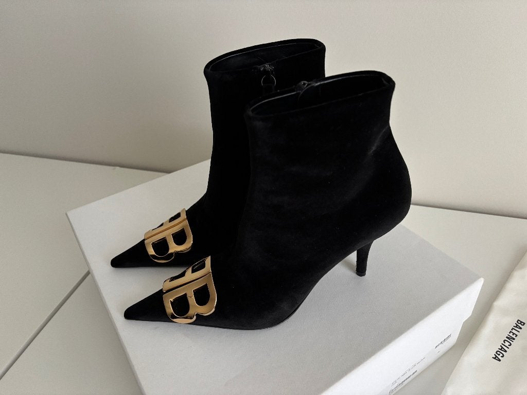 Balenciaga knife velvet booties black maat 37, Balenciaga, Verzenden, Zwart, Lage of Enkellaarzen