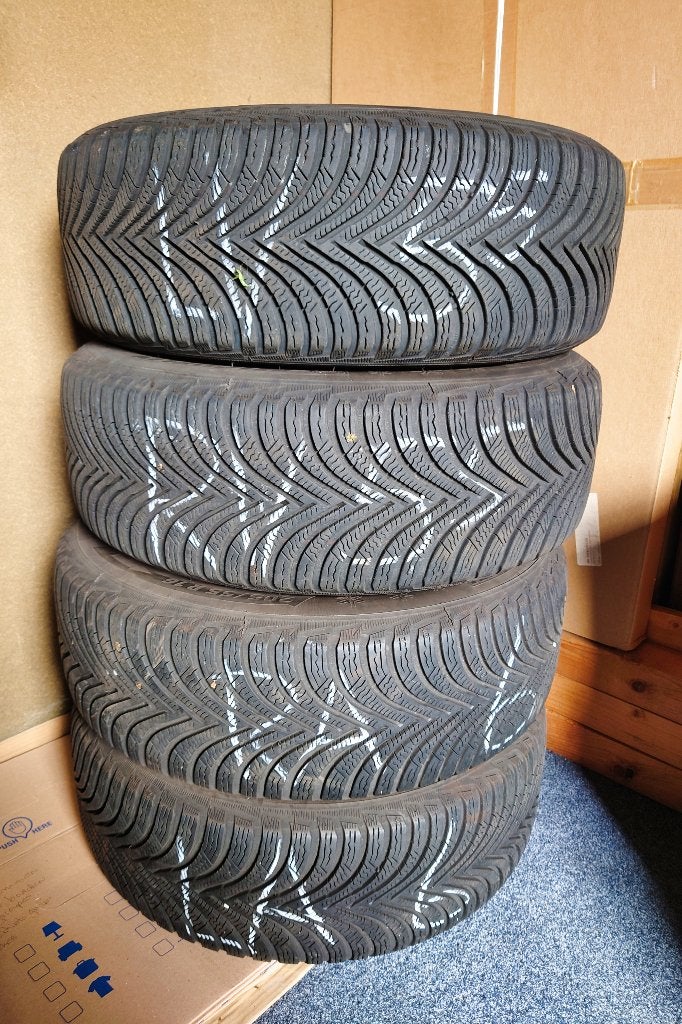 Winterbanden Michelin Alpin 5 Ford Focus., Ophalen, Gebruikt, 16 inch, Banden en Velgen