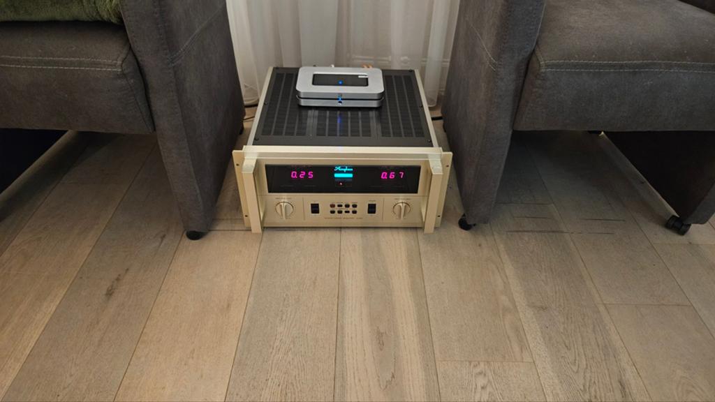 Accuphase P600 Stereo Eindversterker, Audio, Tv en Foto, Zo goed als nieuw, 120 watt of meer, Stereo, Ophalen