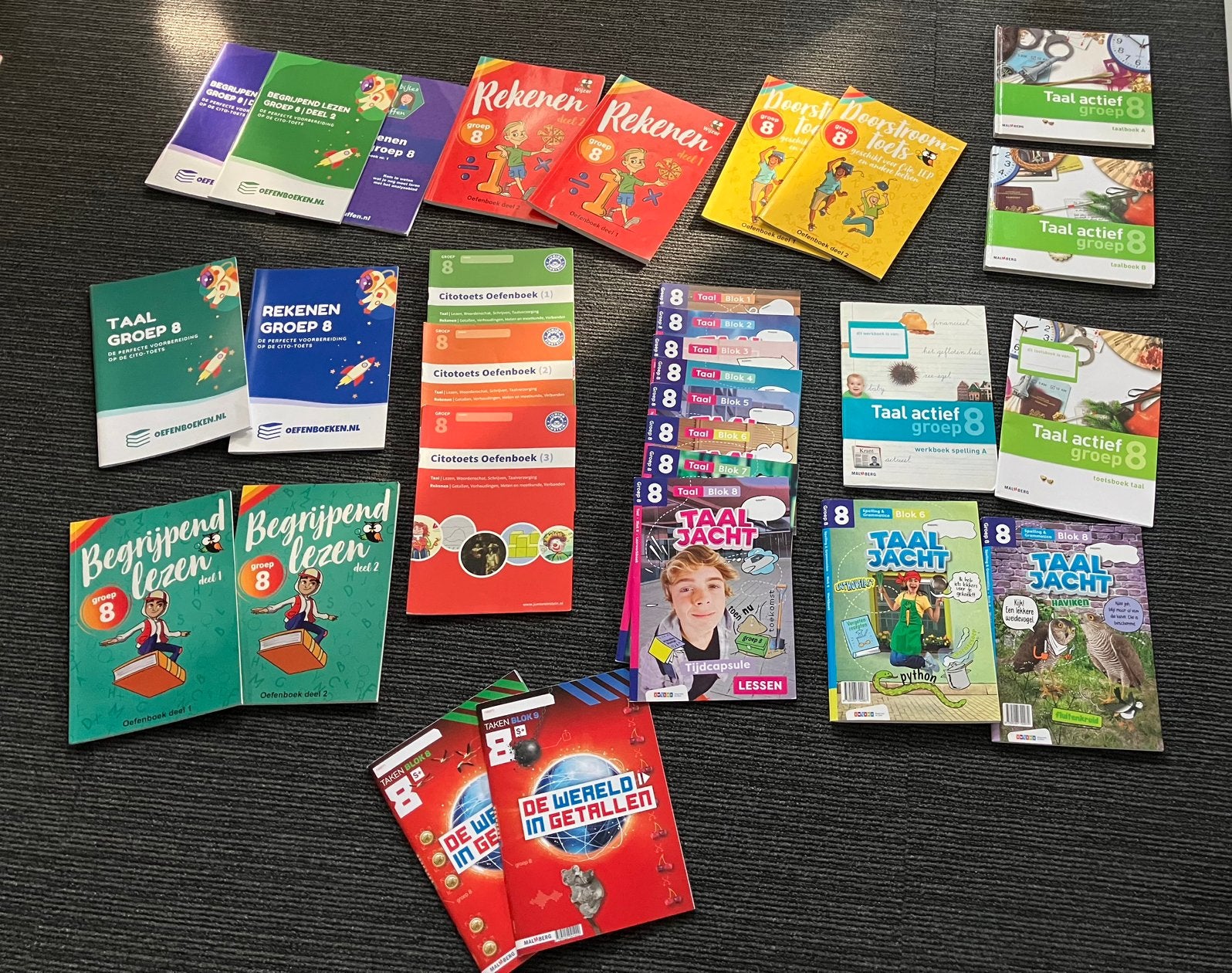 Oefenboeken voor groep 8 thuis junior einstein en Cito, Ophalen, Zo goed als nieuw, Overige niveaus, Nederlands