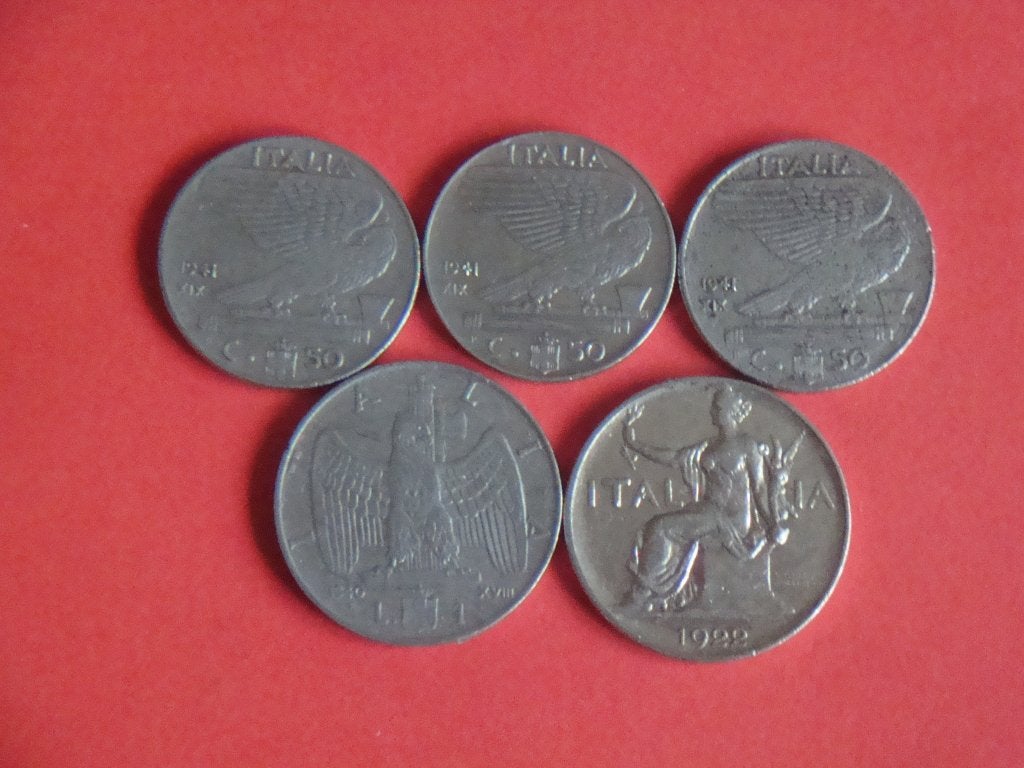 Italië setje munten 50 Centesimi en 1 Lira 1922 / 1941., Verzenden, Italië, Setje