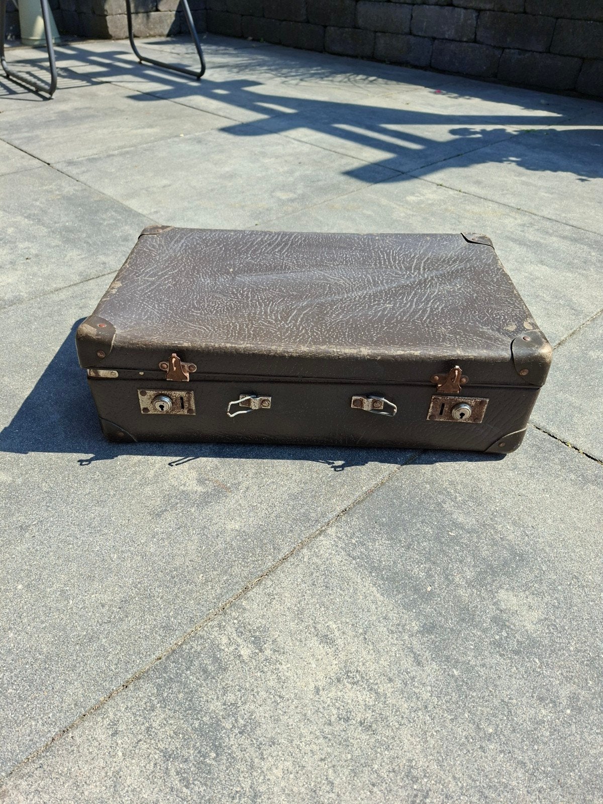 Vintage bruine koffer met sloten, Antiek en Kunst, Ophalen of Verzenden