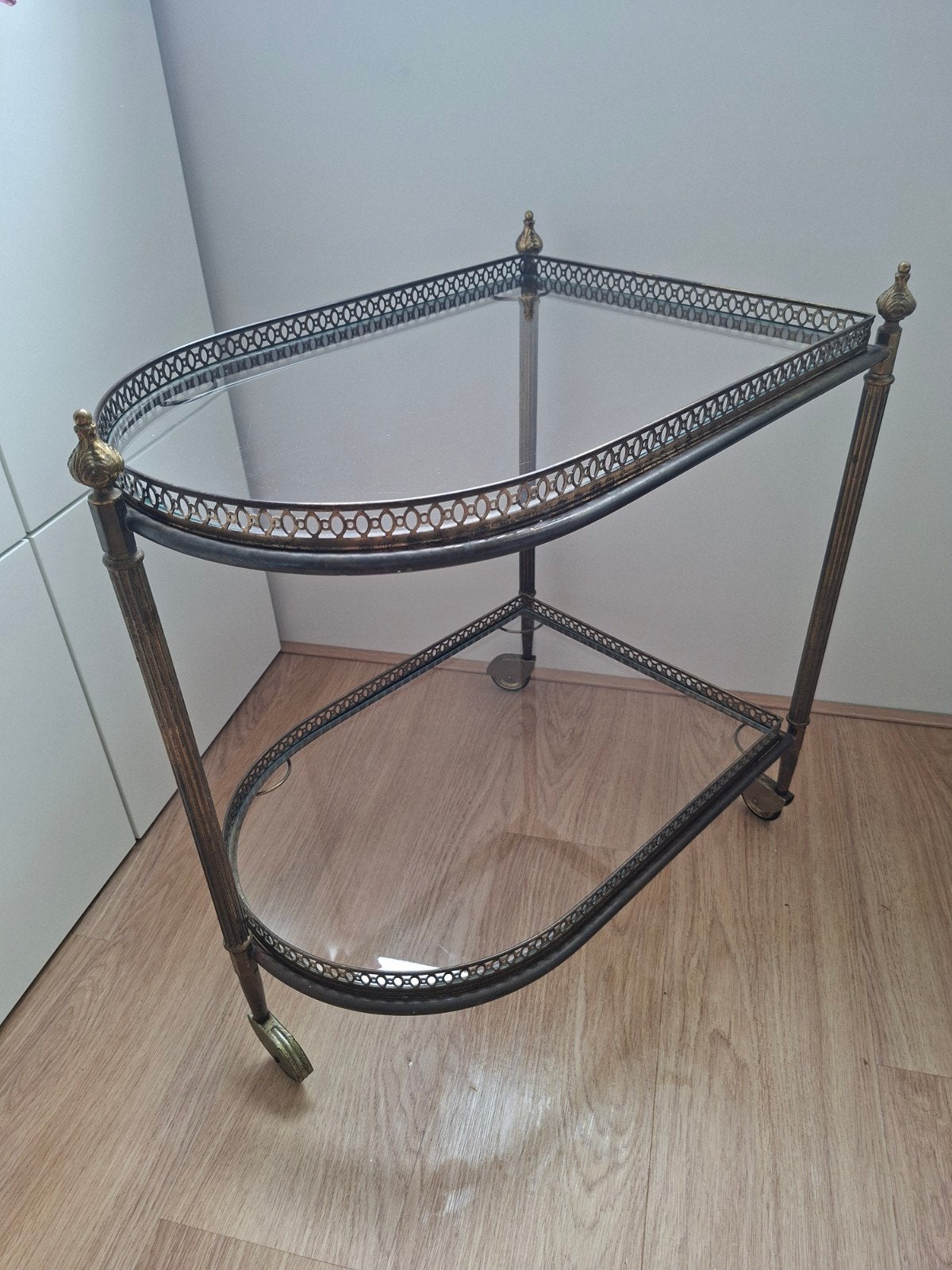 Vintage bijzettafel / trolley van metaal en glas, Ophalen, Minder dan 55 cm, Gebruikt, Metaal of Aluminium