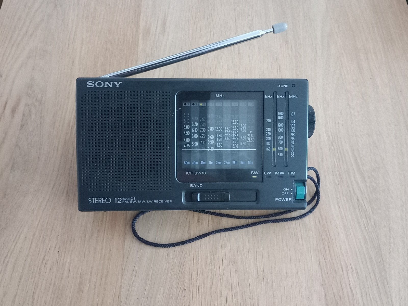 SONY ICF-SW10 WERELDONTVANGER, Ophalen, Zo goed als nieuw, Wereldontvanger