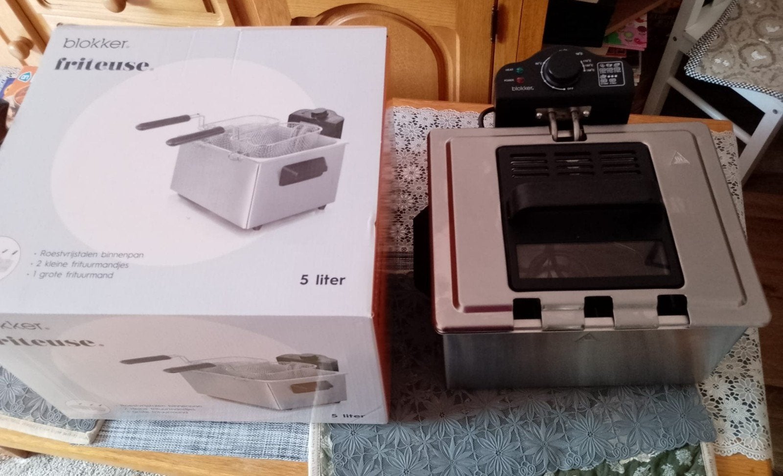 Blokker Friteuse 5 Liter - Zo goed als nieuw, Witgoed en Apparatuur, 4 liter of meer, Ophalen of Verzenden, Zo goed als nieuw