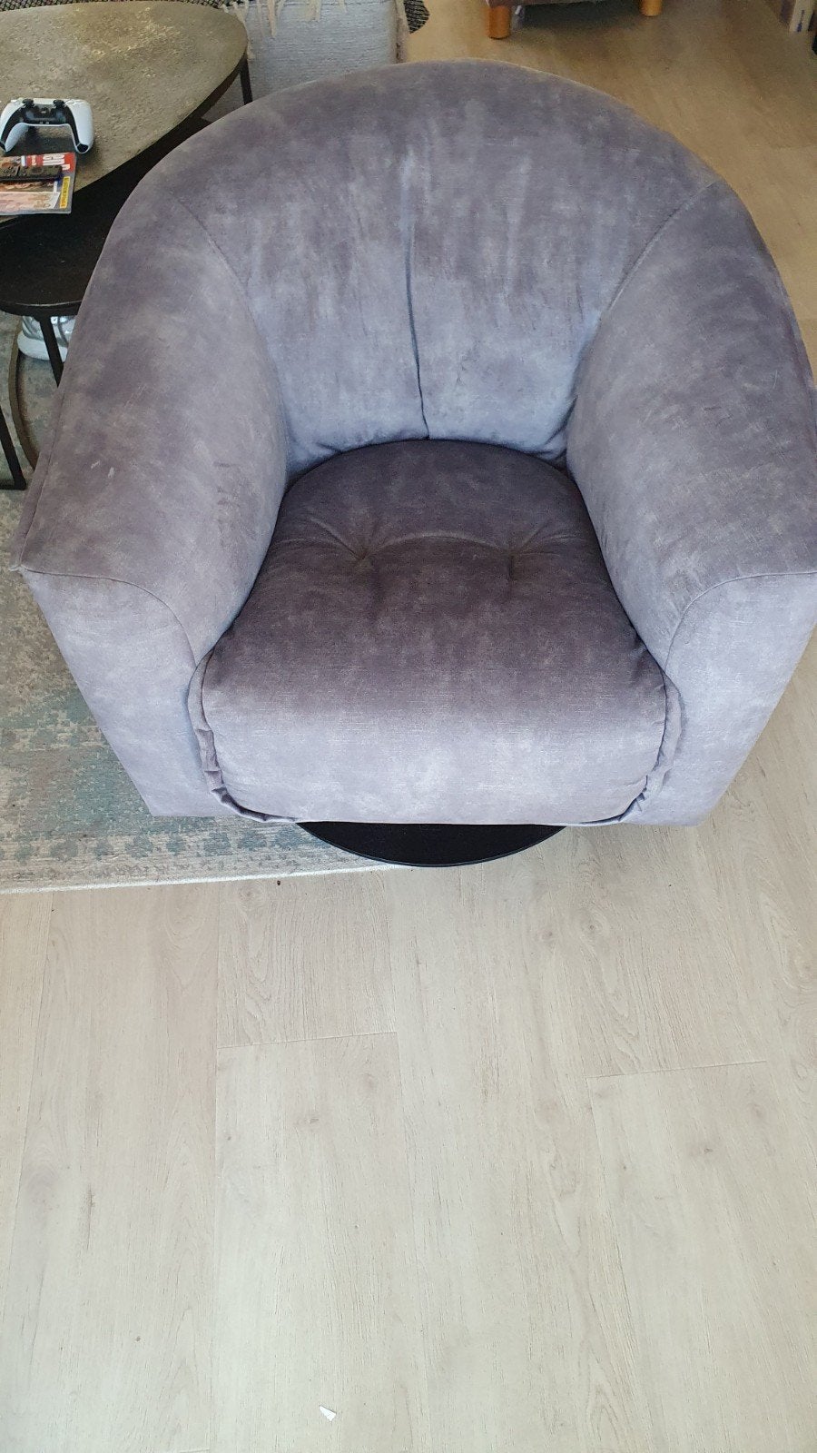 Lekker zittende draaibare fauteuil - Zo goed als nieuw, Ophalen, Modern, Comfortabel, 75 tot 100 cm, Zo goed als nieuw