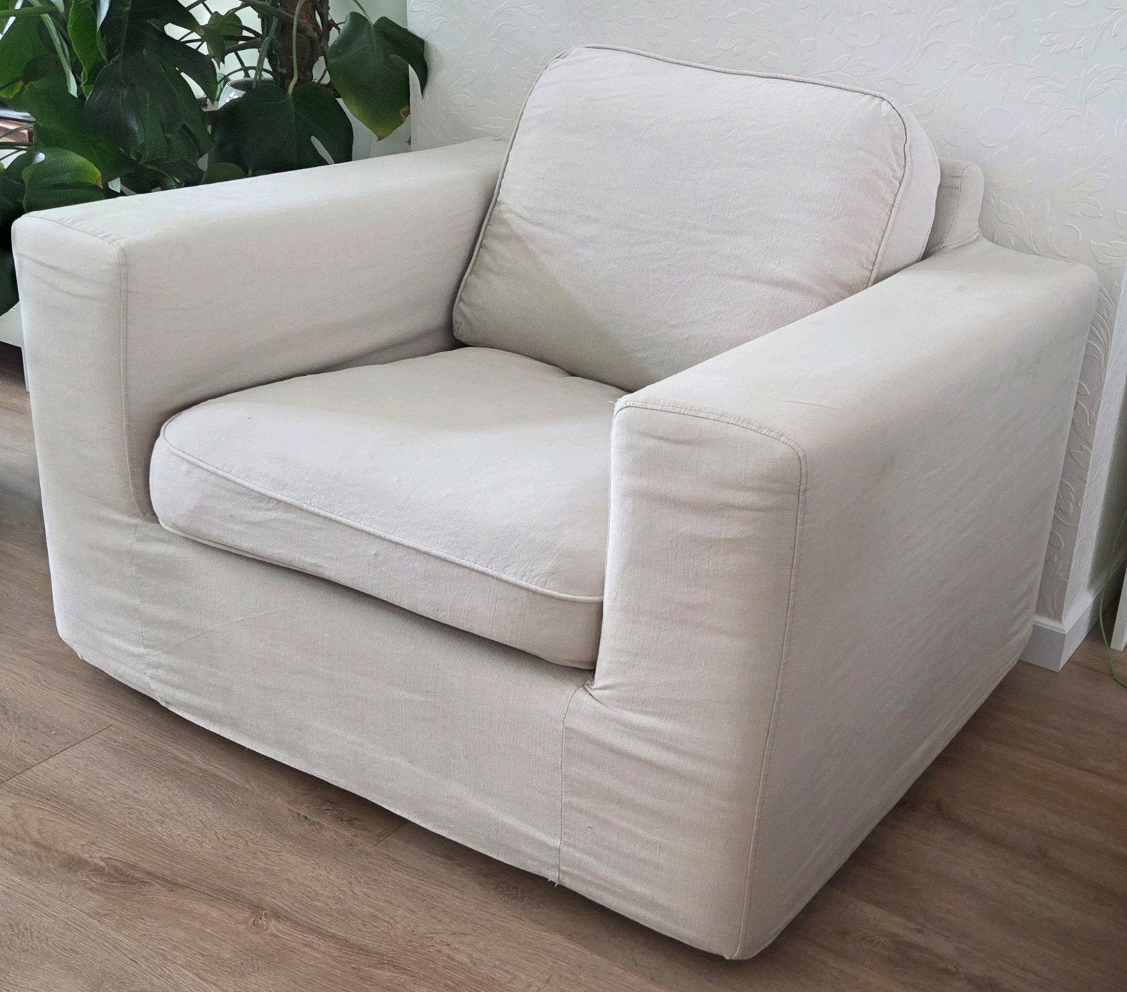 Gratis zitstoel fauteuil - Crème - MOET ZSM WEG, Huis en Inrichting, Fauteuils, Ophalen, Gebruikt, 75 tot 100 cm, Modern, comfortabel