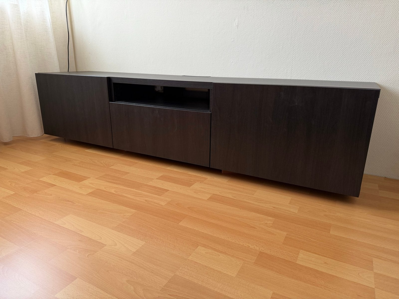 TV meubel Bestå bruin/zwart zwevend, Ophalen, Gebruikt, 200 cm of meer, Minder dan 100 cm