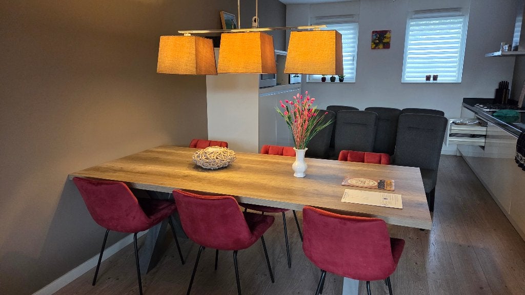 Hanglamp met 3 taupe lampenkappen, Ophalen, Zo goed als nieuw, Metaal, E27 (groot)