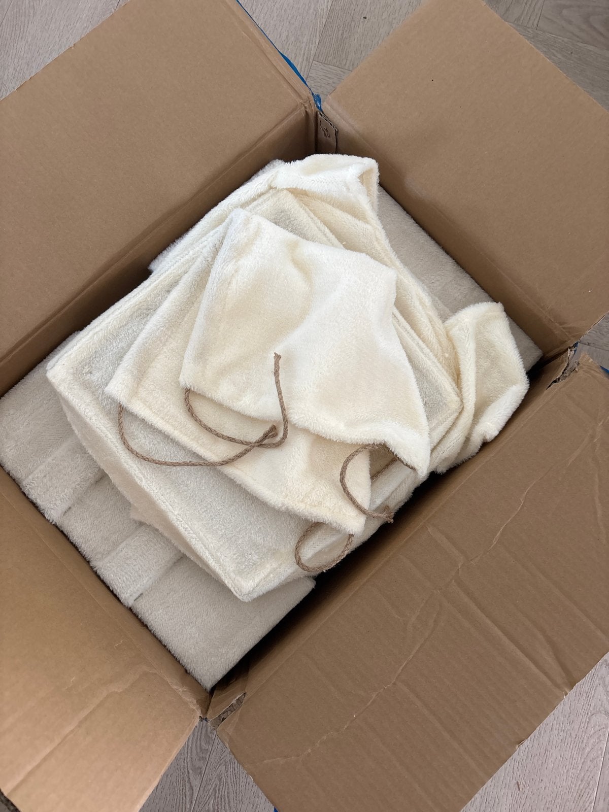 gloednieuwe klimtoestel voor kittens, nieuw in de doos, Meerdere dieren, 0 tot 2 jaar