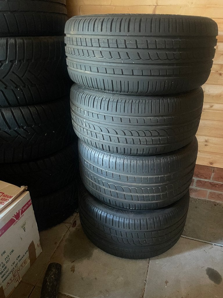 Pirelli P Zero Set, Ophalen, 18 inch, Gebruikt, 255 mm