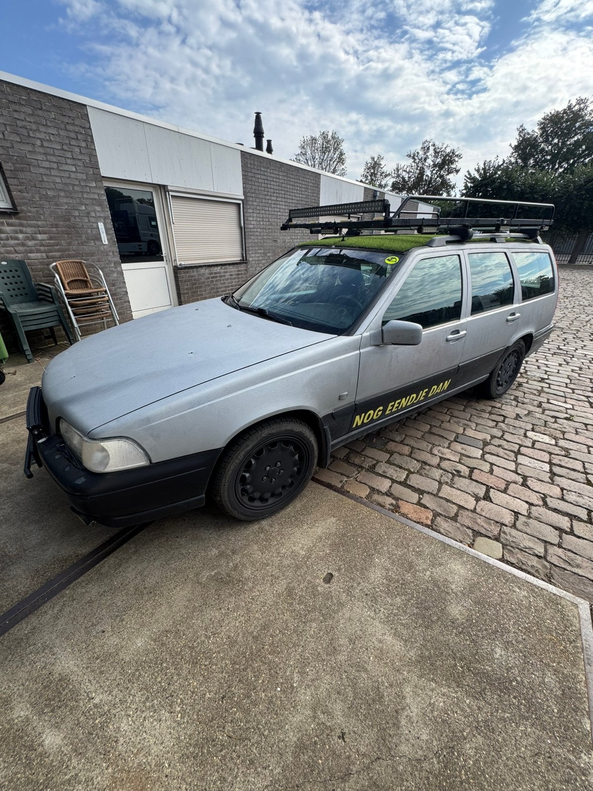 Volvo V70 2.4 ### NIEUWE APK! ### Carbagerun / Megarun, Auto's, Voorwielaandrijving, Overige kleuren, 1436 kg, Particulier
