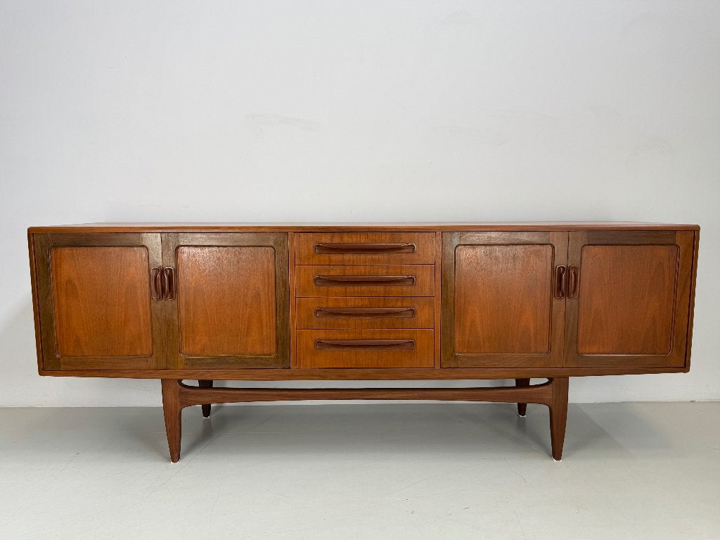 Vintage dressoir G-Plan, Huis en Inrichting, Ophalen of Verzenden, Zo goed als nieuw, 25 tot 50 cm, 150 tot 200 cm